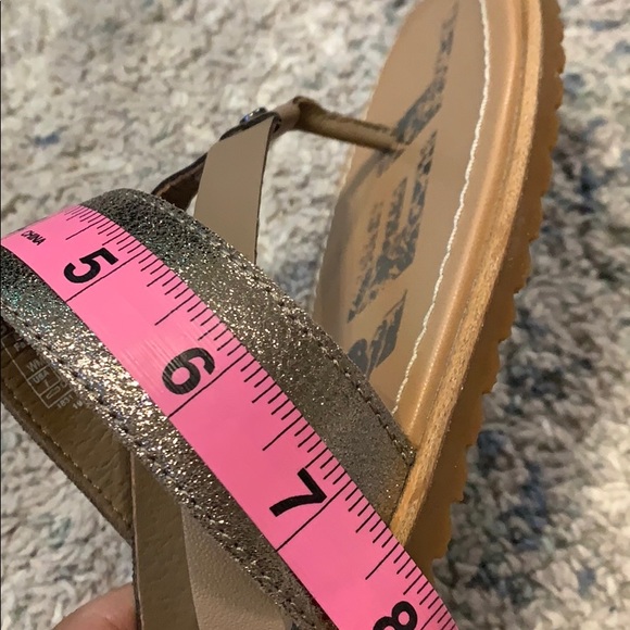 * Sorel Ella Flip- Ash Brown - Picture 6 of 8